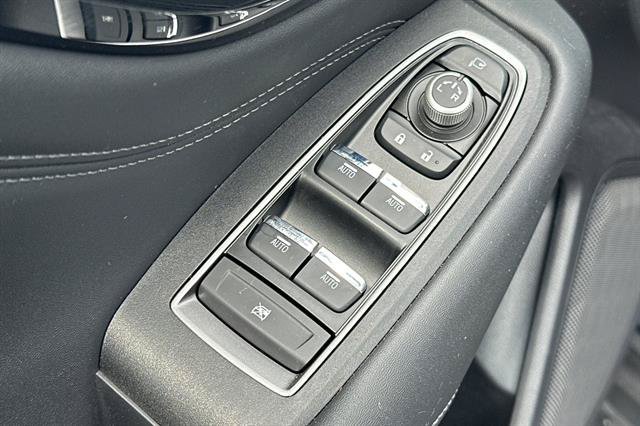 Used 2024 Subaru Outback Touring XT AWD/4WD image 11