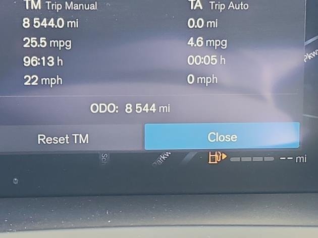 Used 2024 Volvo V60 B5 Cross Country Plus image 6