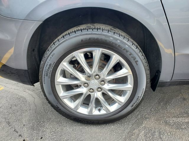 Certified 2020 Buick Enclave Essence image 9