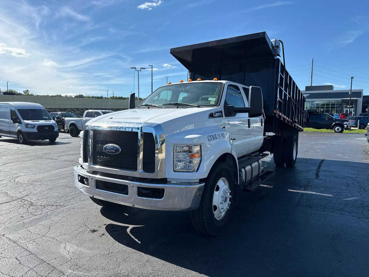 Used 2018 Ford F650 2WD Crew Cab Super Duty image 4