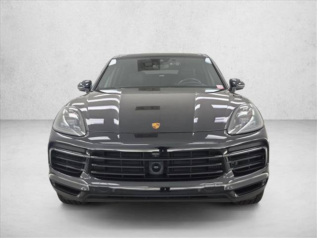 Used 2022 Porsche Cayenne S AWD/4WD image 2