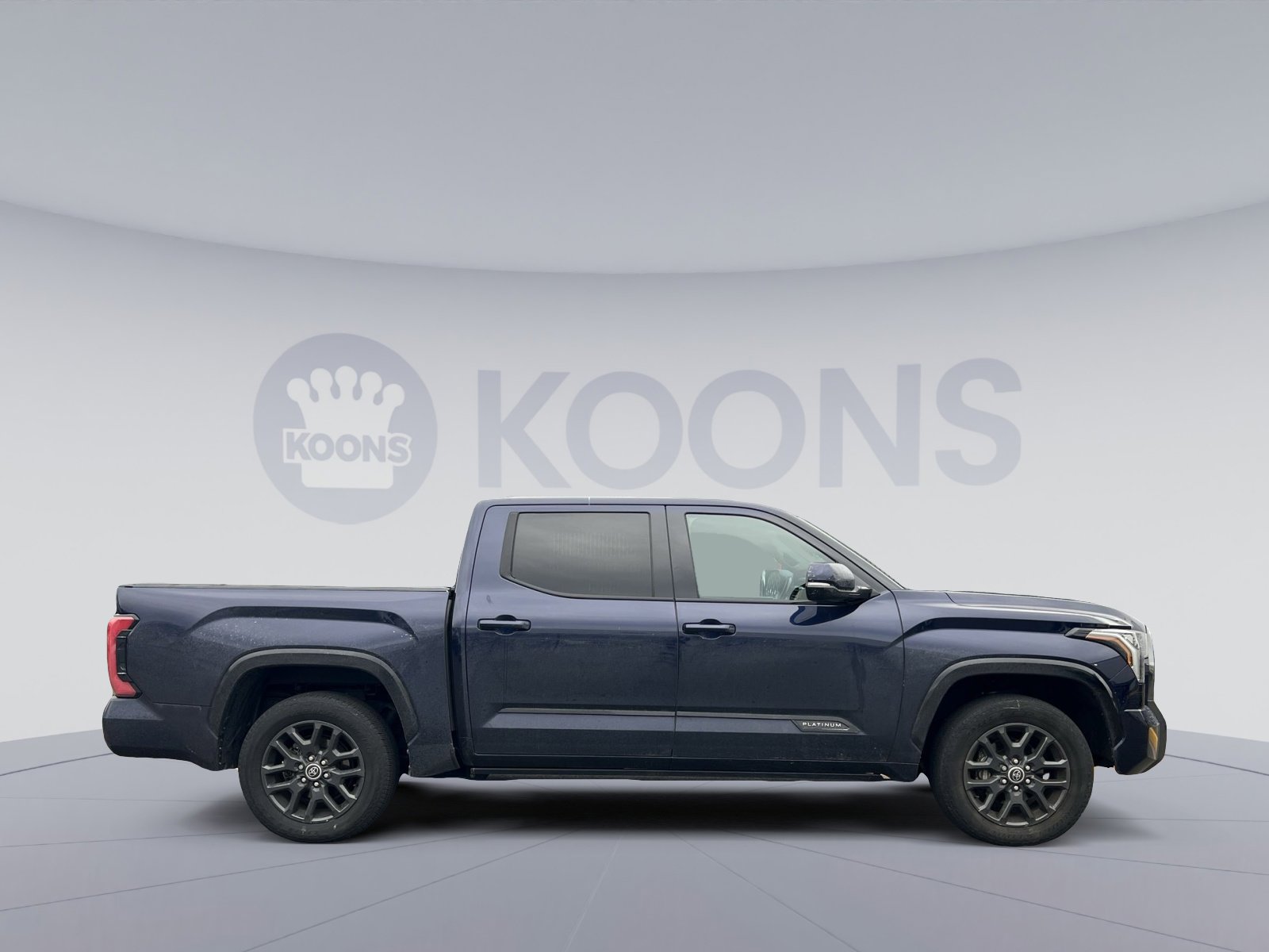 Used 2022 Toyota Tundra Platinum image 4