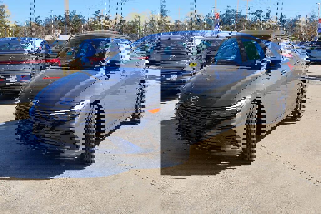 New 2026 Hyundai Elantra SEL Sport Premium image 27