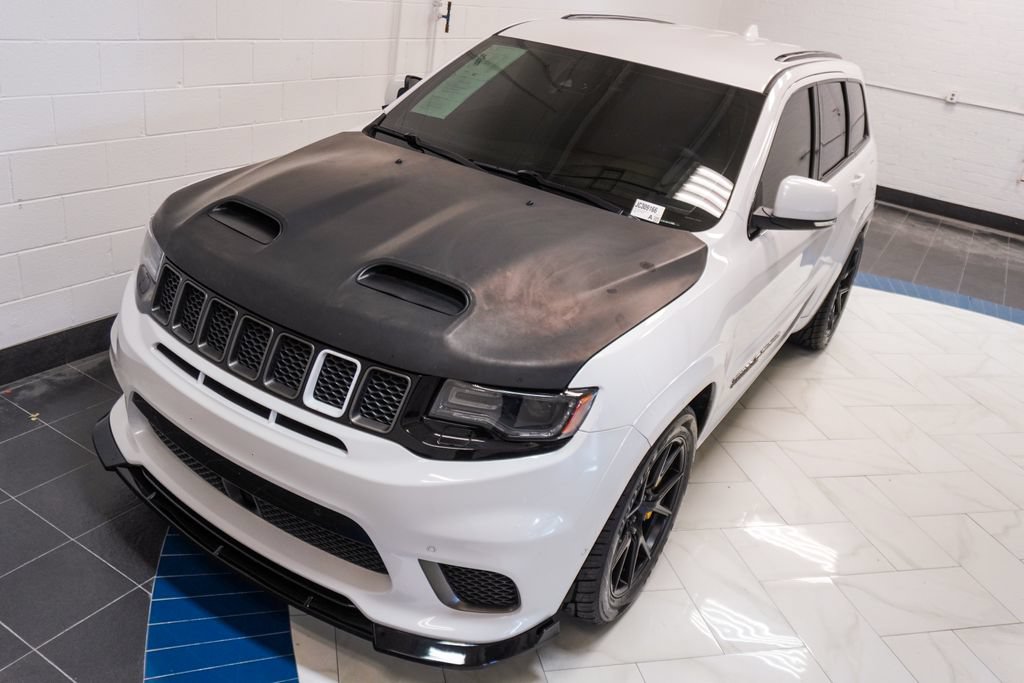 Used 2018 Jeep Grand Cherokee Trackhawk AWD/4WD image 37