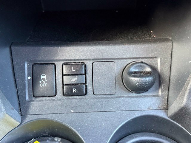 Used 2009 Toyota RAV4 Limited w/ Limited Extra Value Pkg AWD/4WD image 20