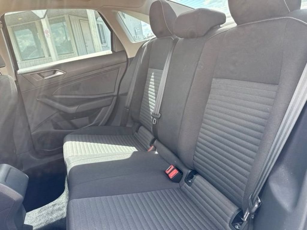 Used 2025 Volkswagen Jetta S FWD image 18