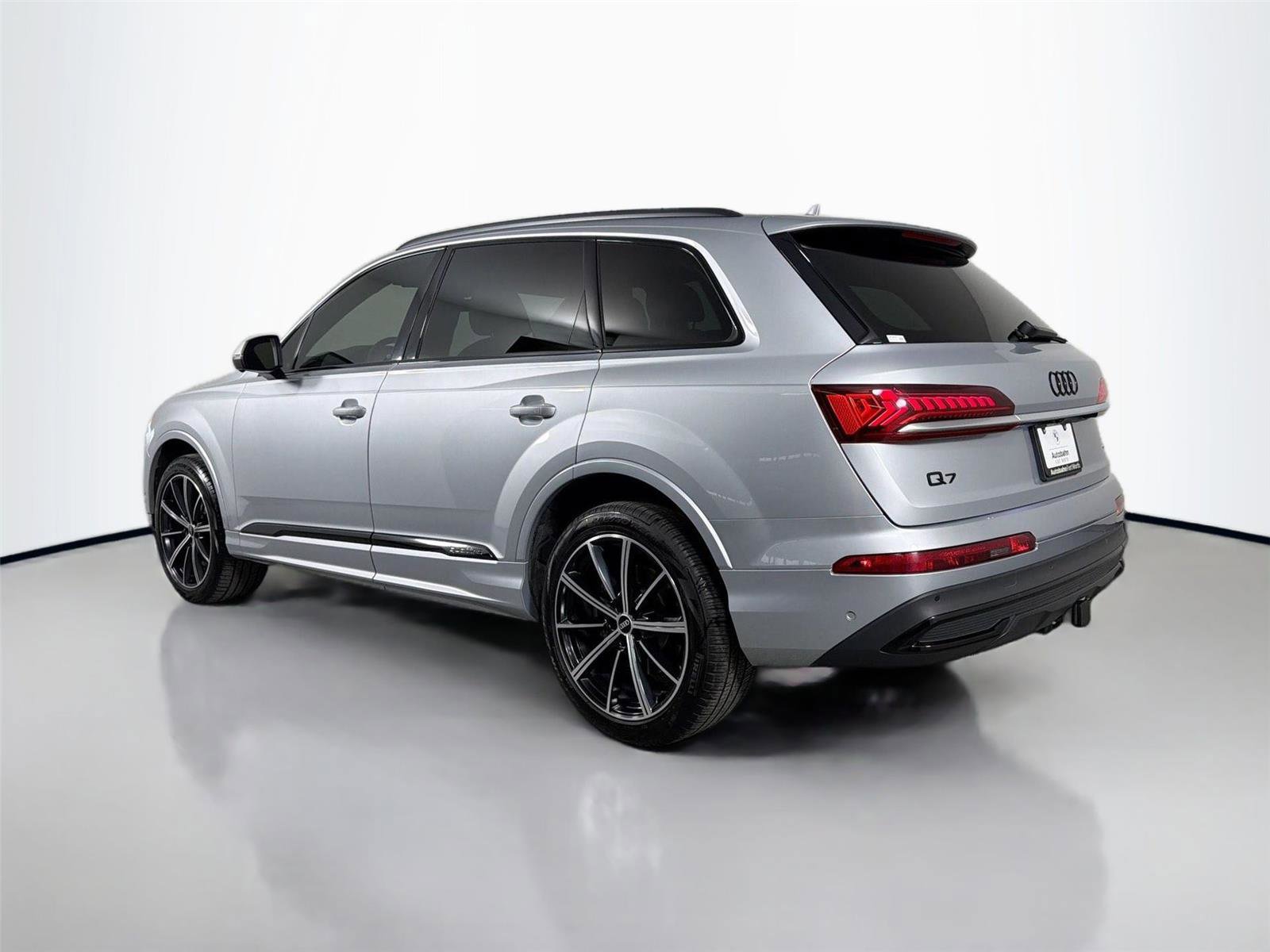 Used 2021 Audi Q7 3.0T Premium Plus w/ Executive Package AWD/4WD image 8