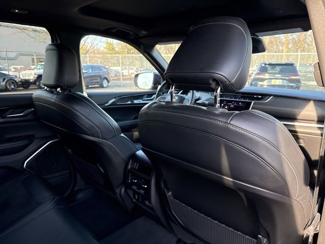 Certified 2022 Jeep Grand Cherokee Altitude image 24