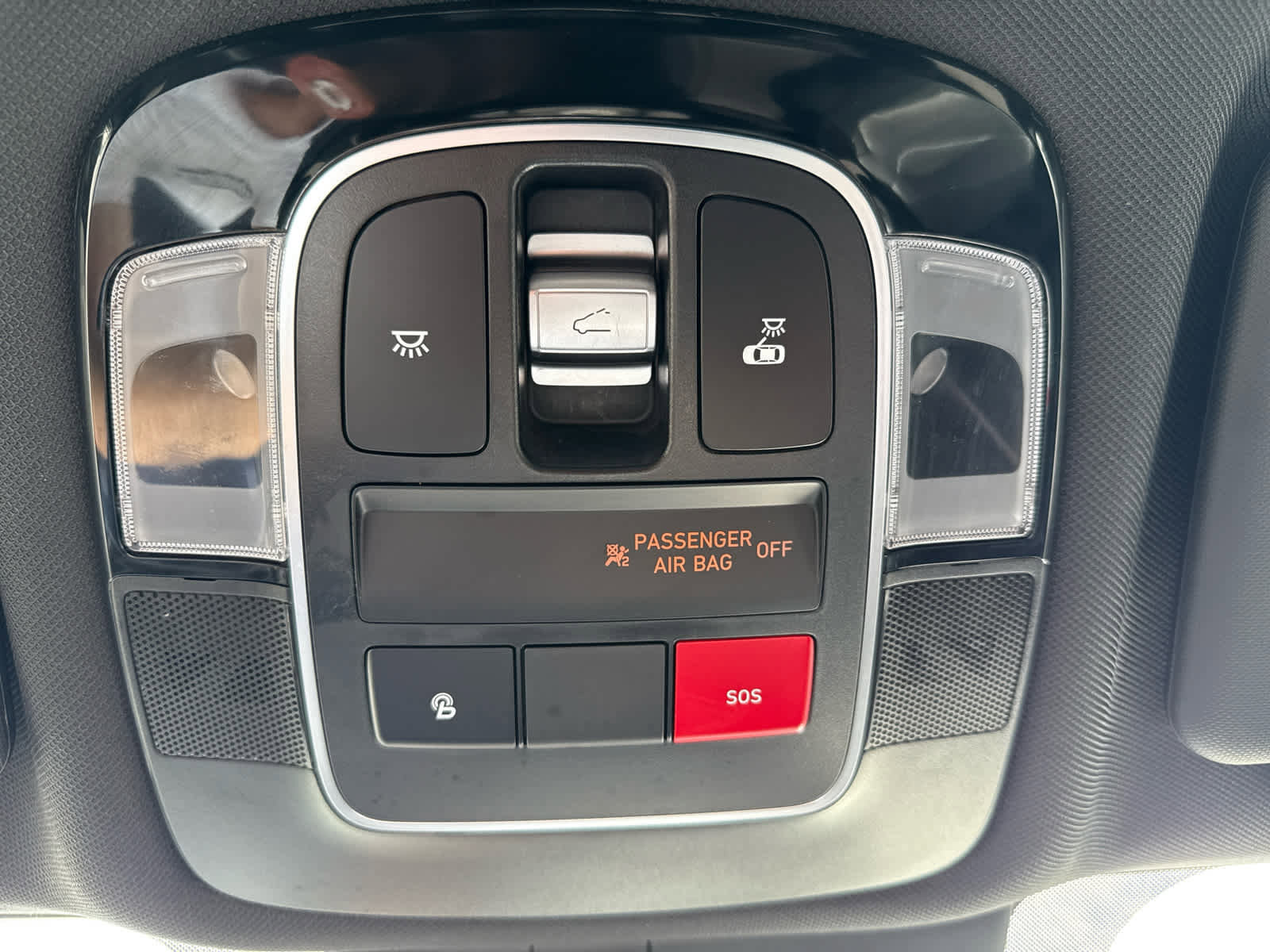 Used 2024 Hyundai Santa Cruz Night image 22