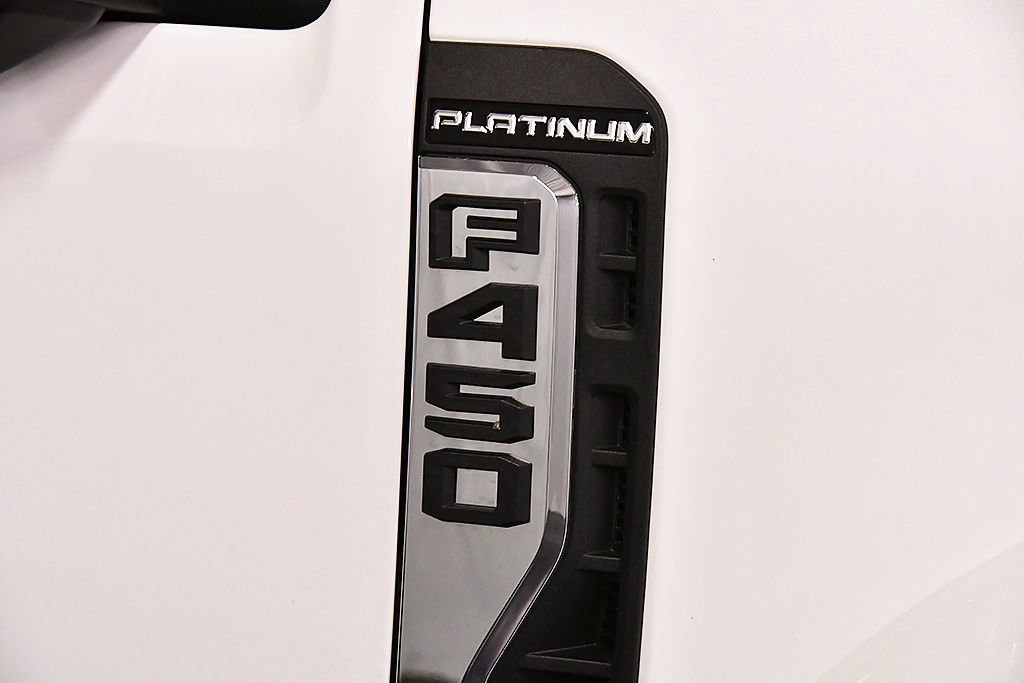 Used 2025 Ford F450 Platinum w/ Platinum Plus Package AWD/4WD image 10