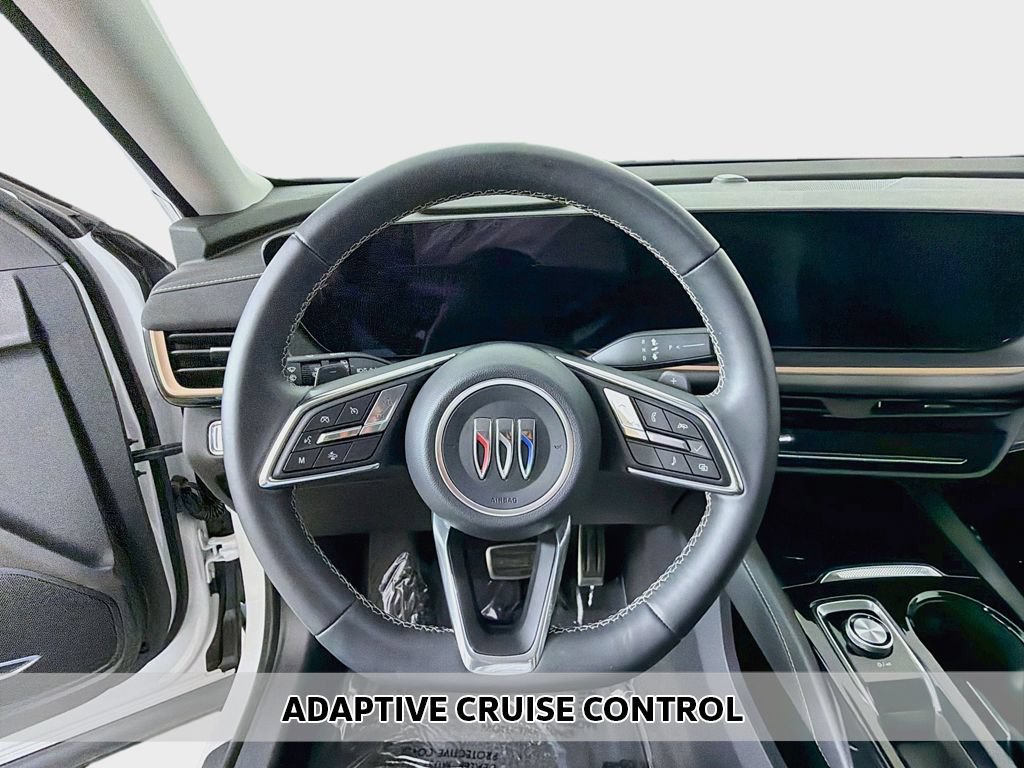 Used 2025 Buick Envision Sport Touring AWD/4WD image 4