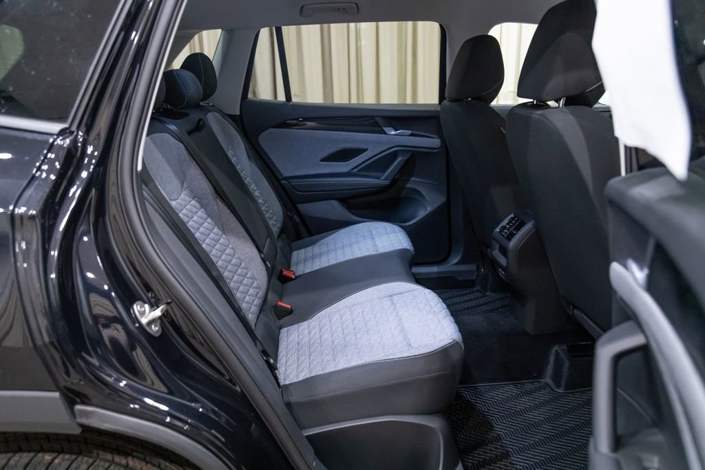 New 2026 Volkswagen Tiguan S AWD/4WD image 12