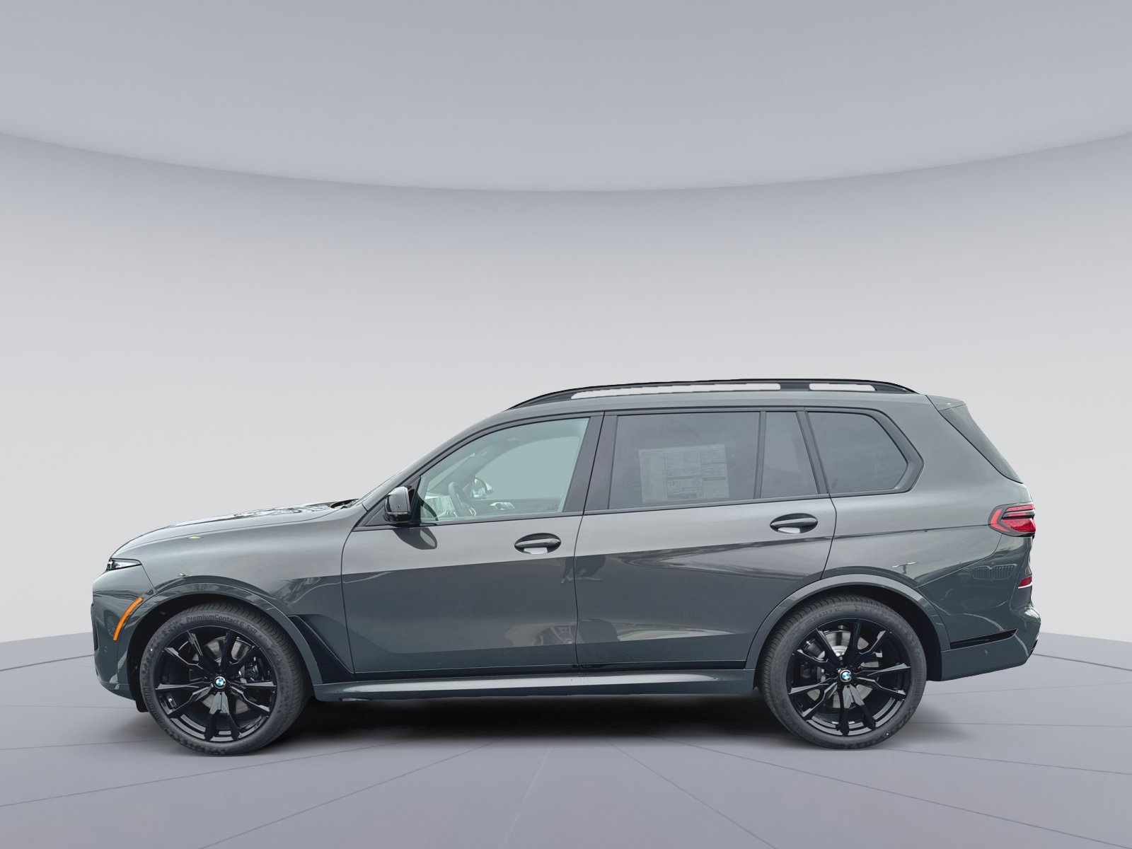 New 2026 BMW X7 M60i image 8