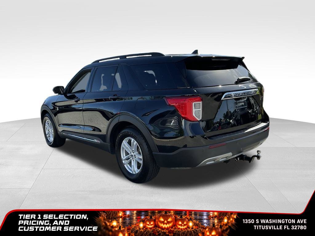 Used 2023 Ford Explorer XLT w/ Equipment Group 202A RWD image 3