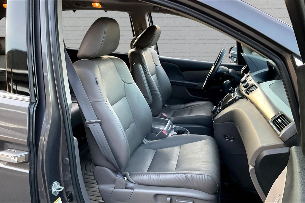 Used 2016 Honda Odyssey Touring image 20