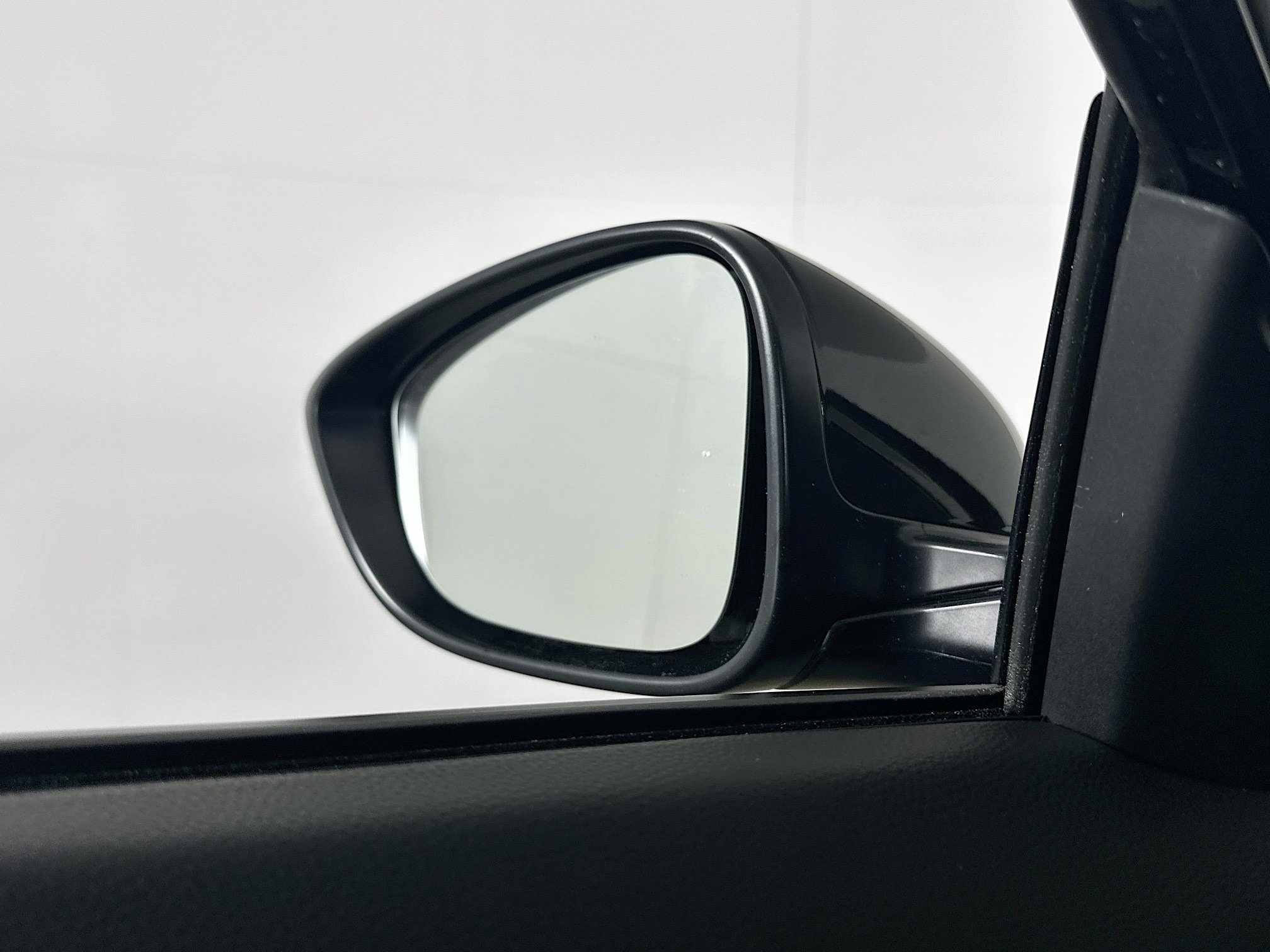 Used 2025 Honda Accord LX image 16