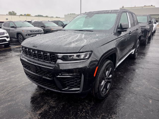 New 2027 Jeep Grand Cherokee Limited AWD/4WD image 1
