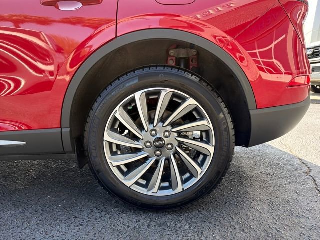 Used 2025 Lincoln Corsair Reserve w/ Equipment Group 202A image 30