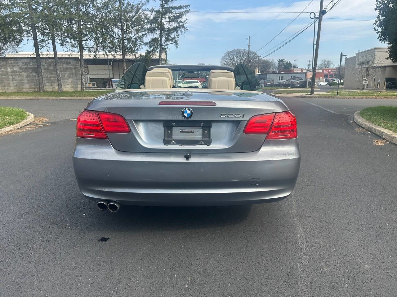 Used 2011 BMW 328i Convertible RWD image 6