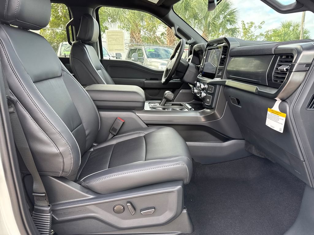 New 2025 Ford F150 Lariat w/ Equipment Group 501A Mid image 22