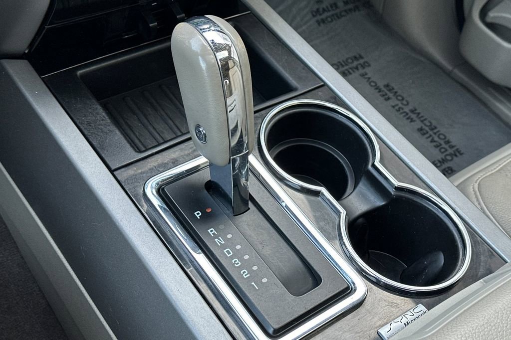 Used 2013 Ford Expedition Limited RWD image 25