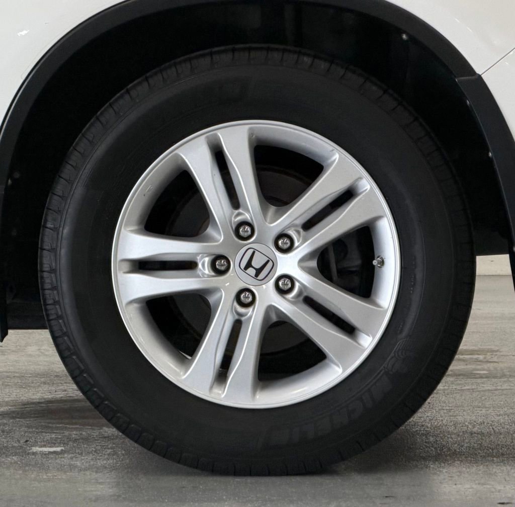 Used 2011 Honda CR-V EX-L image 9