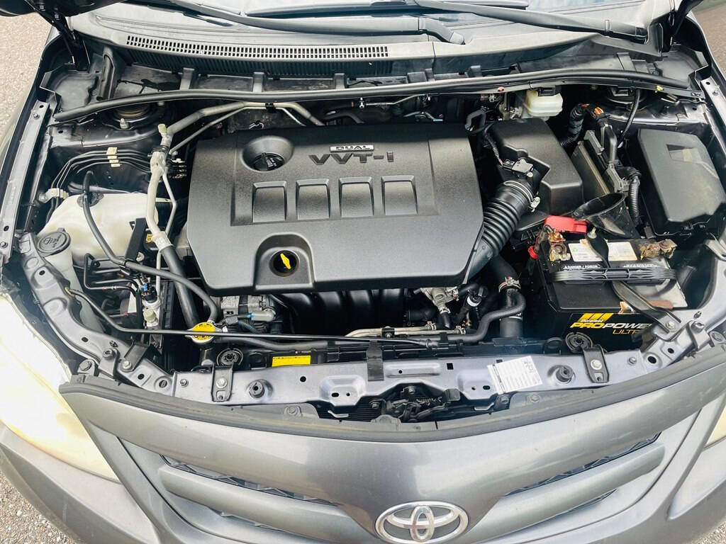 Used 2011 Toyota Corolla LE image 10