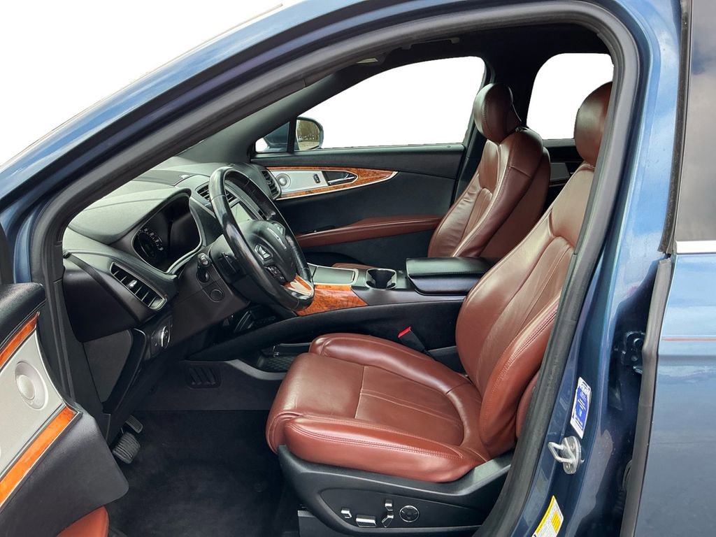 Used 2018 Lincoln MKX Reserve w/ Luxury Package image 14