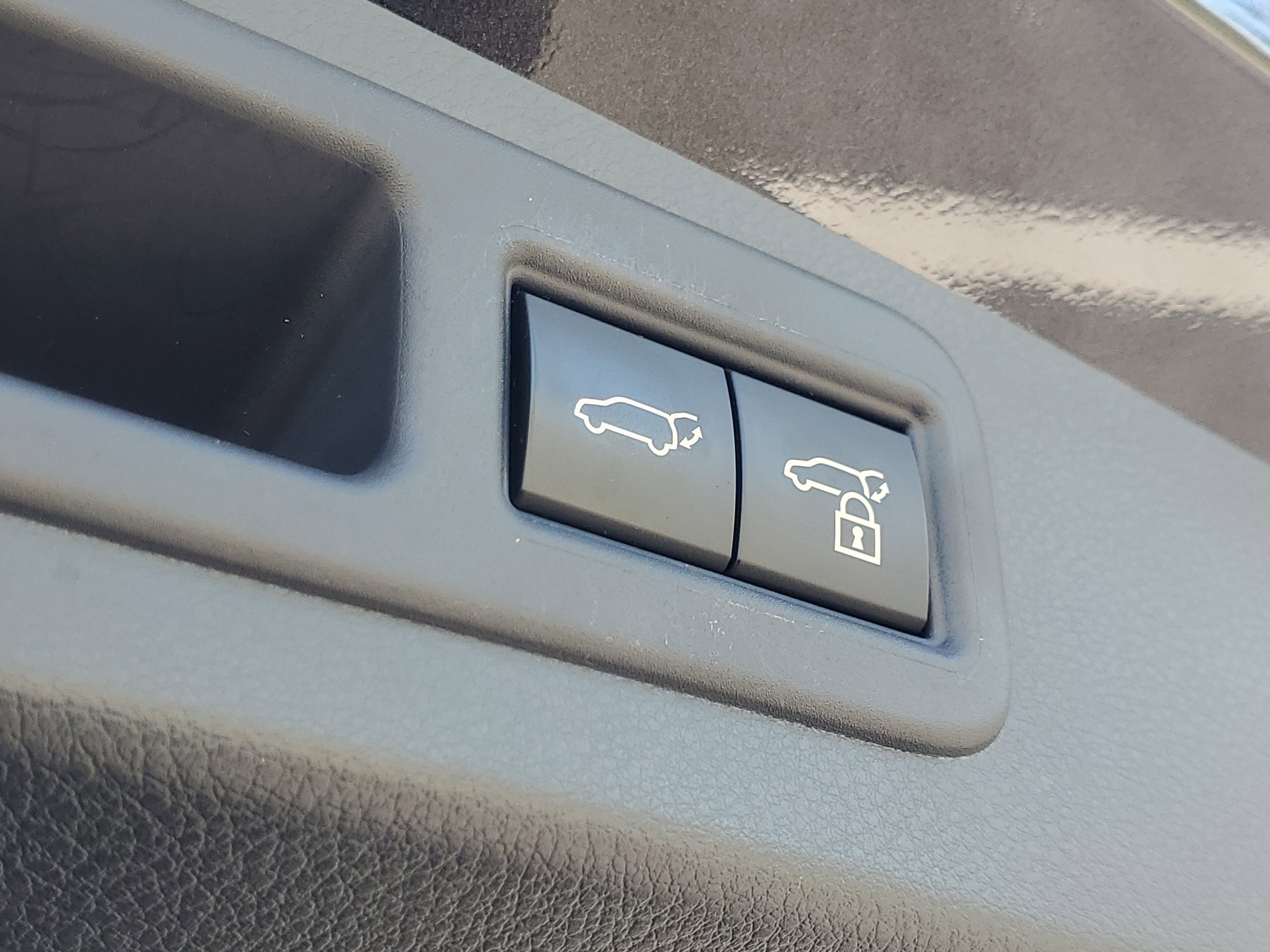 Used 2024 Lexus RX 350 FWD w/ Technology Package image 9