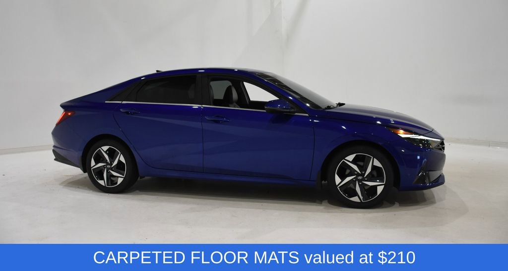 Used 2023 Hyundai Elantra Limited FWD image 3