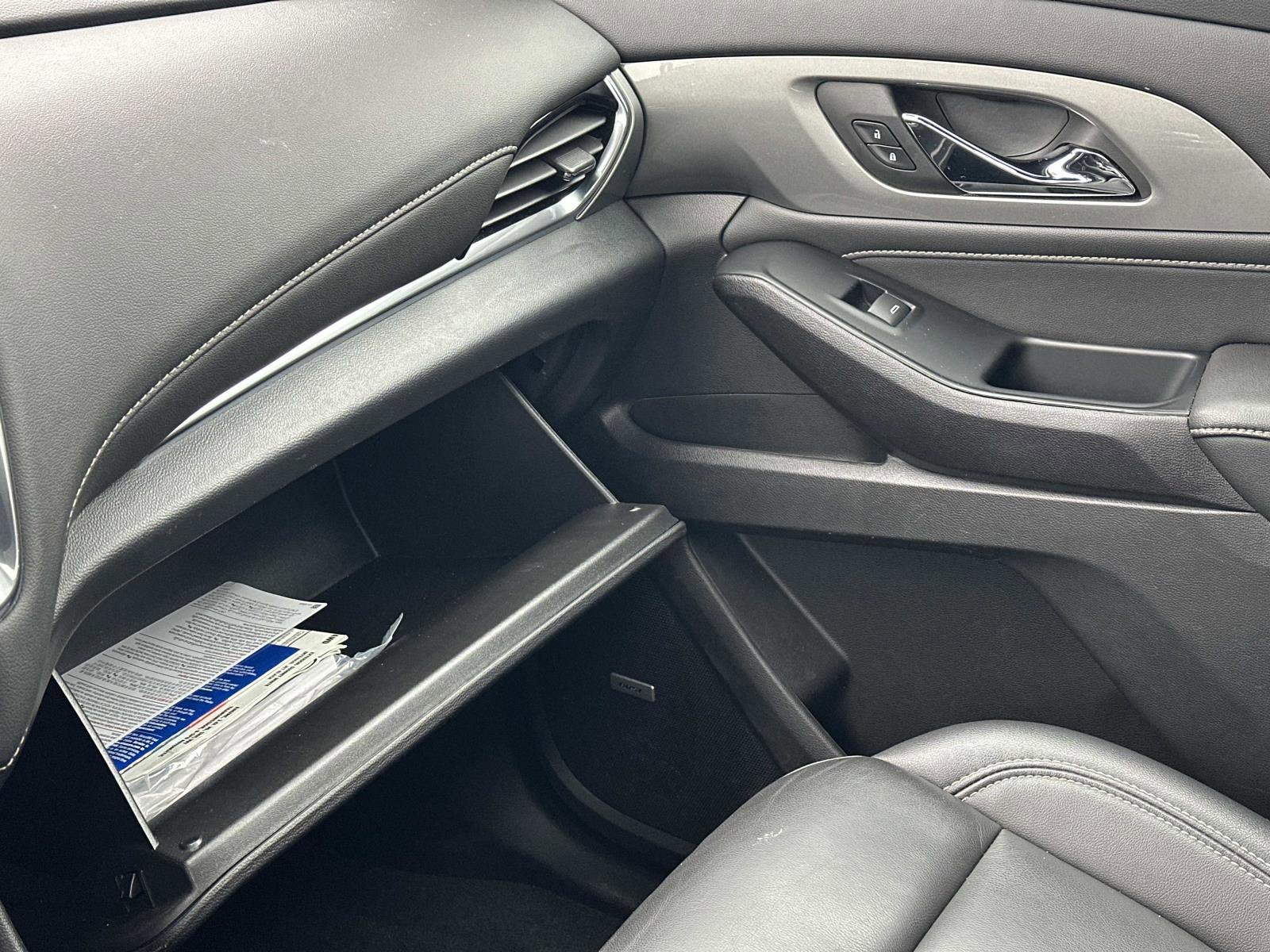 Certified 2023 Chevrolet Traverse LT w/ LT Premium Package image 36