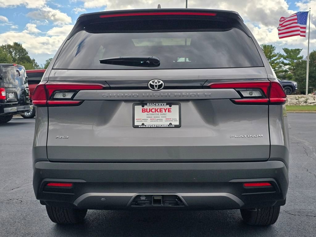 New 2026 Toyota Grand Highlander Platinum image 18