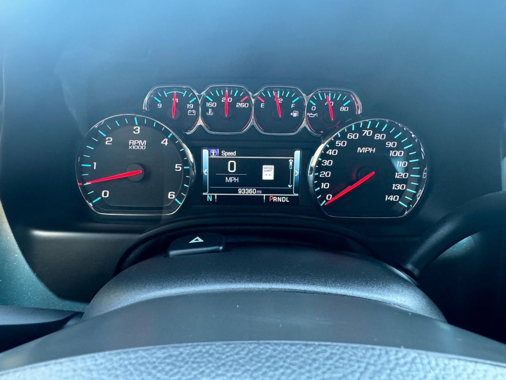 Used 2018 GMC Yukon SLT w/ Open Road Package RWD image 17