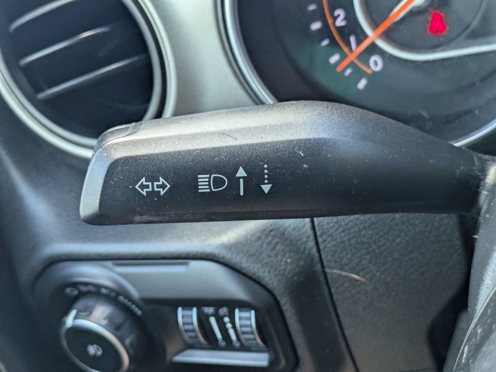 Used 2019 Jeep Wrangler Unlimited Sport S image 28