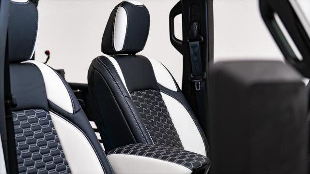 Used 2025 Jeep Gladiator Sport AWD/4WD image 34