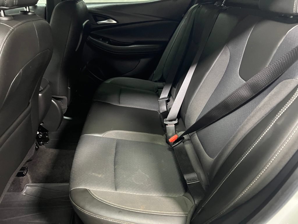 Used 2023 Buick Encore GX Preferred w/ Cold Weather Comfort Package AWD/4WD image 17
