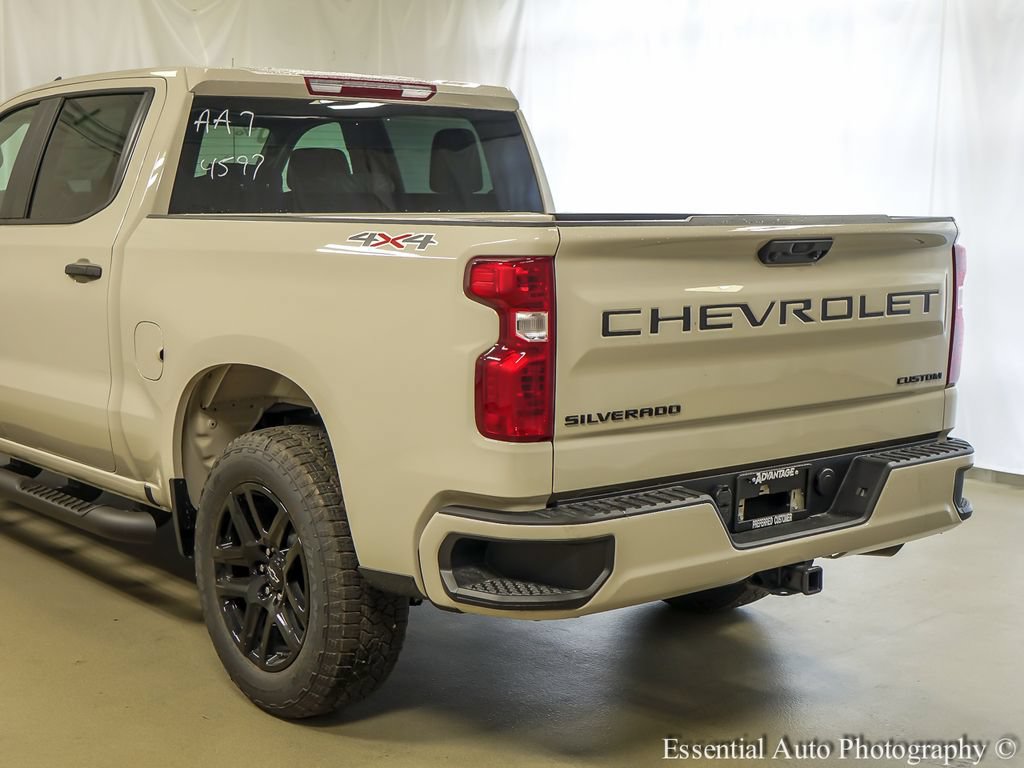 New 2026 Chevrolet Silverado 1500 Custom w/ Turbomax Blackout Package AWD/4WD image 7