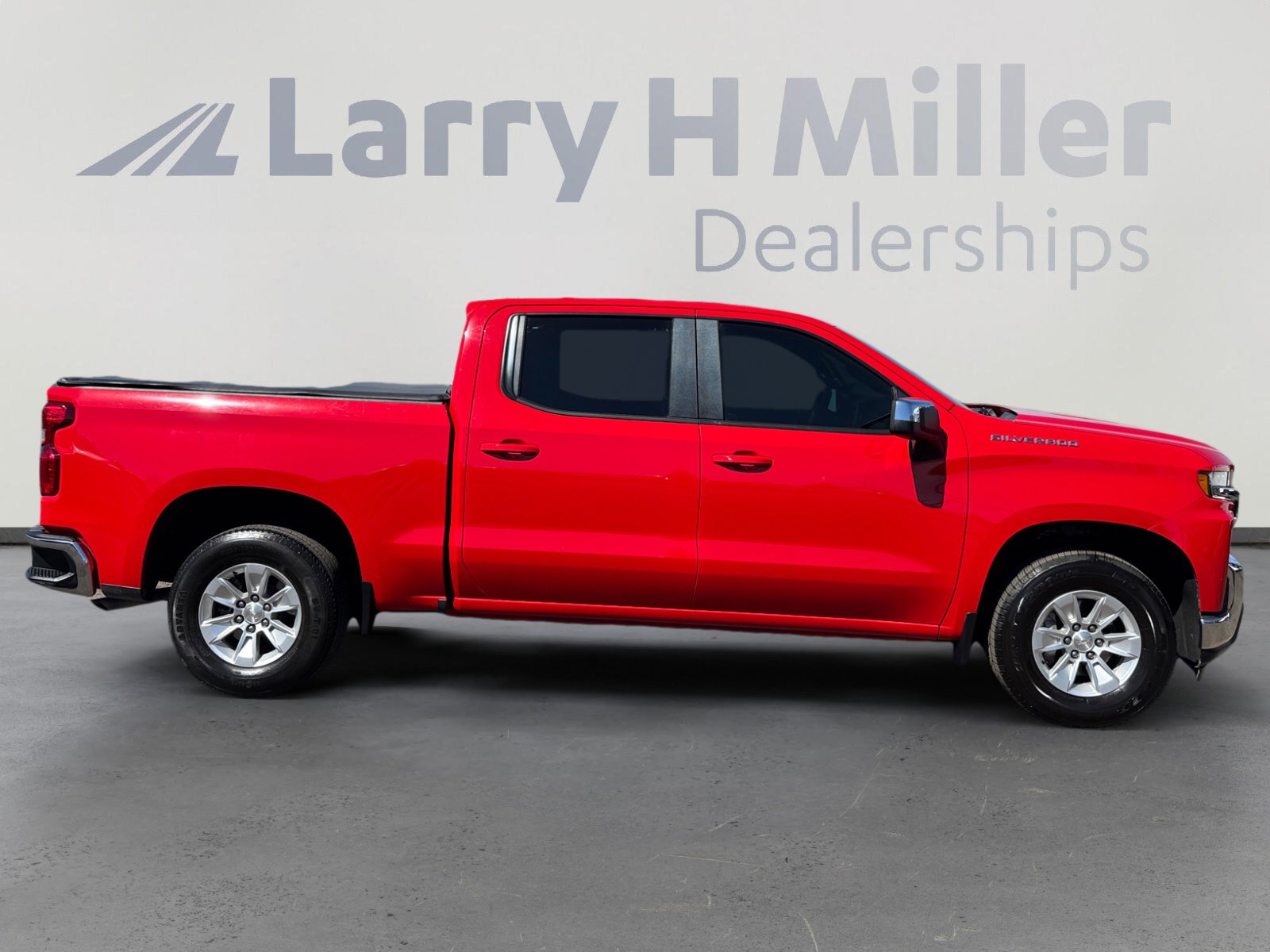Used 2021 Chevrolet Silverado 1500 LT image 6
