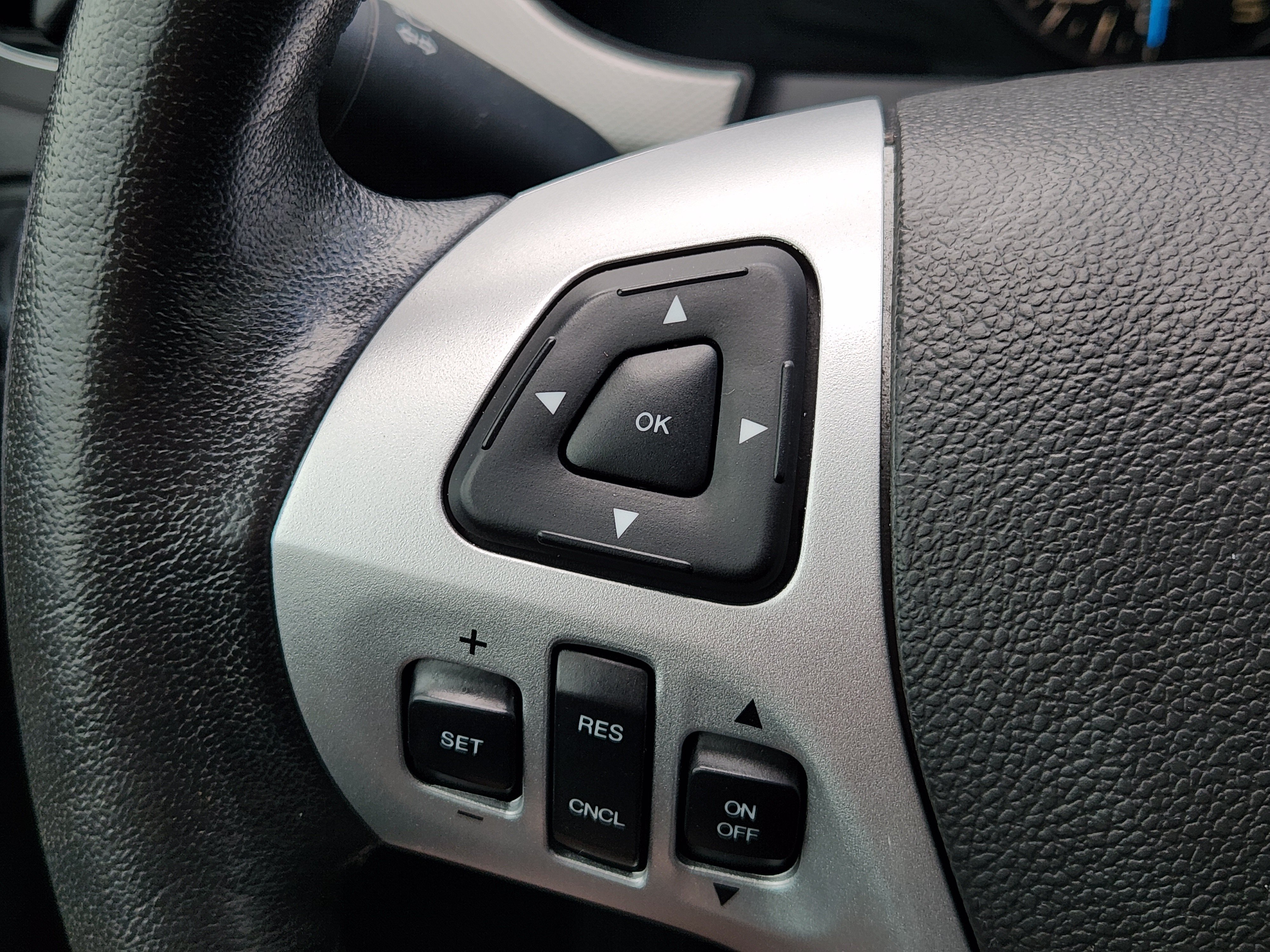 Used 2014 Ford Edge SEL w/ Equipment Group 205A FWD image 27