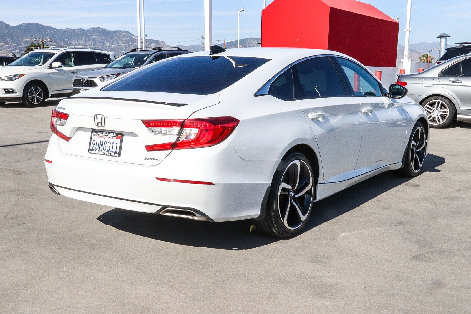 Used 2022 Honda Accord Sport image 7