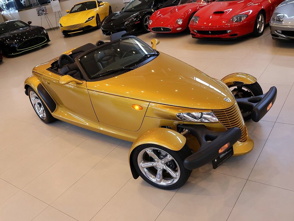 Used 2002 Chrysler Prowler RWD image 12