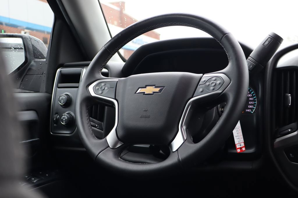 Used 2018 Chevrolet Silverado 1500 LT w/ All Star Edition image 42