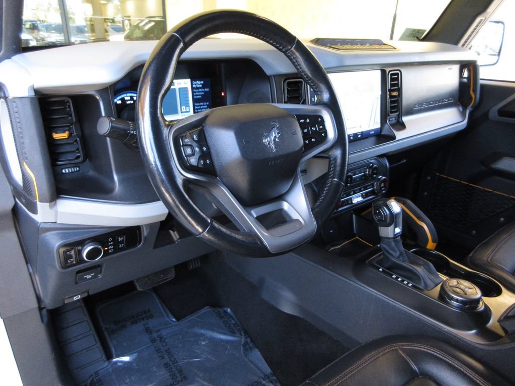 Used 2023 Ford Bronco Badlands AWD/4WD image 12