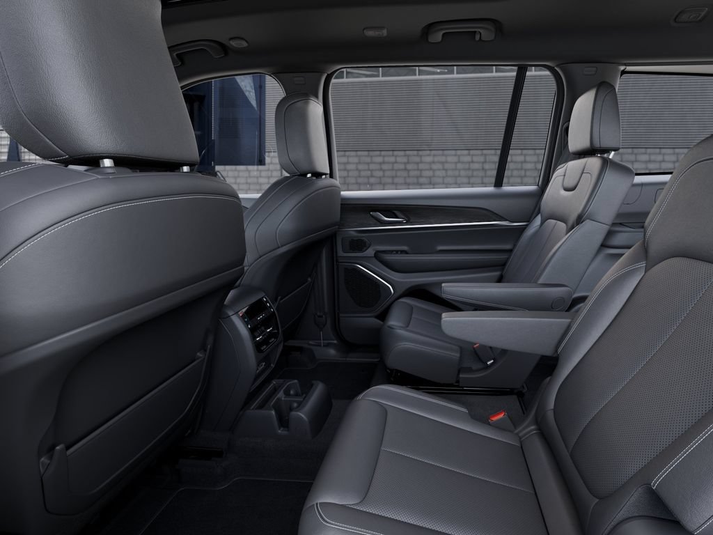 New 2026 Jeep Grand Cherokee L Limited AWD/4WD image 23