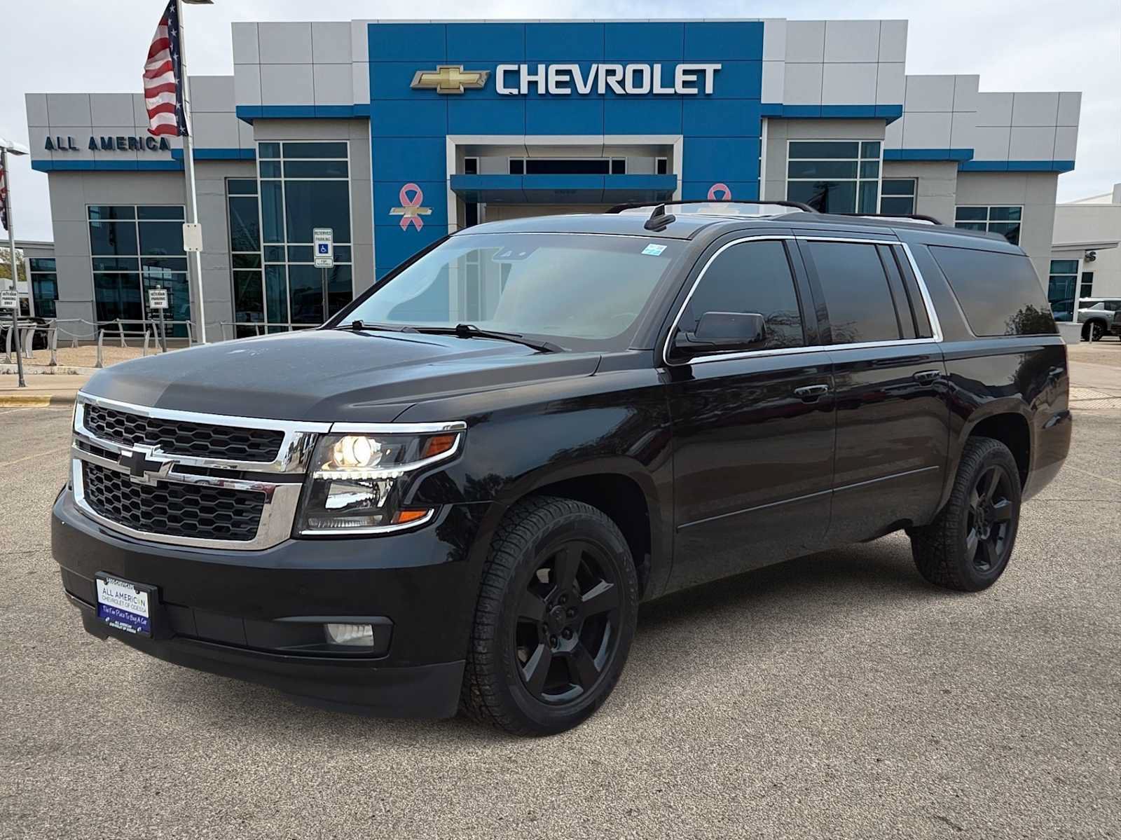 Used 2019 Chevrolet Suburban LT w/ Luxury Package