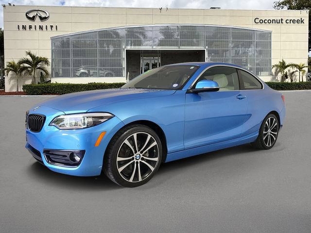 Used 2020 BMW 230i Coupe w/ Convenience Package RWD image 2