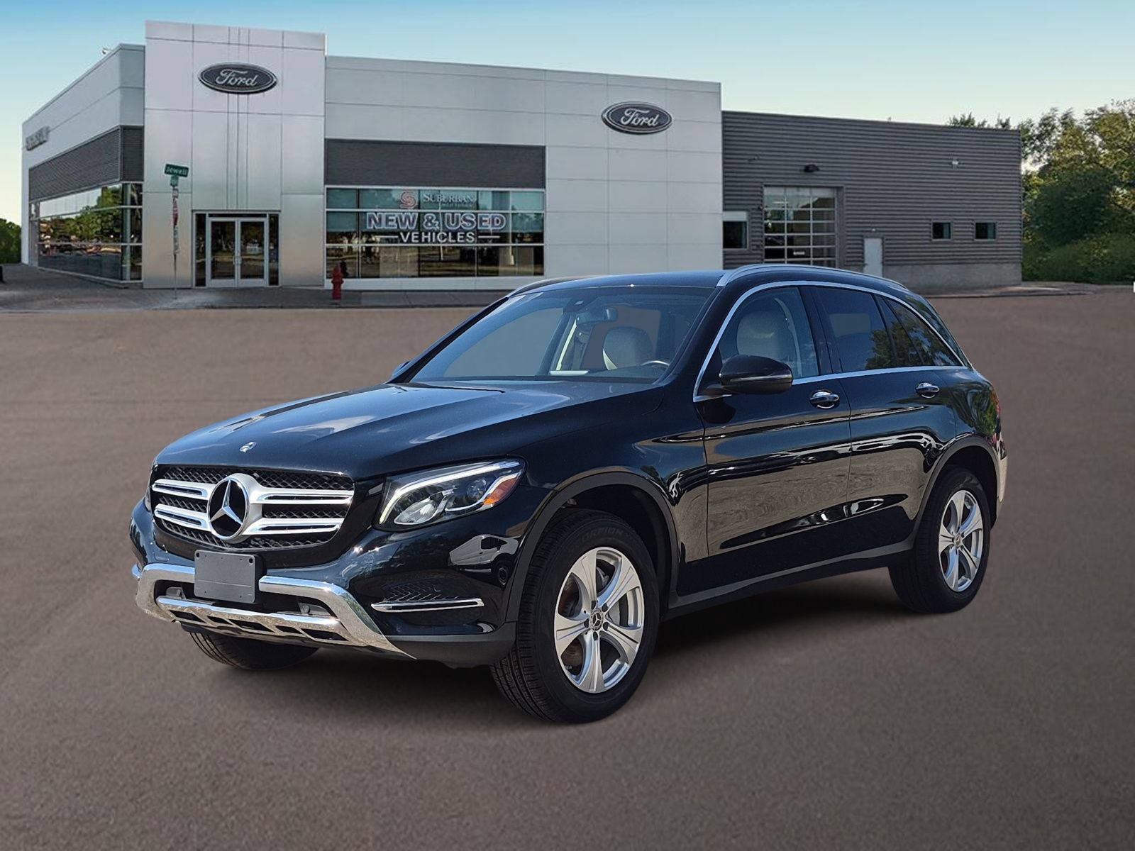 Used 2018 Mercedes-Benz GLC 300 4MATIC image 4