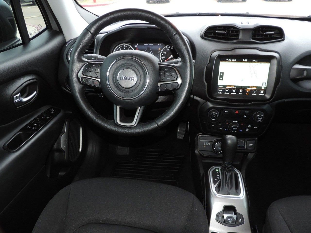 Used 2022 Jeep Renegade Latitude w/ Convenience Group image 23