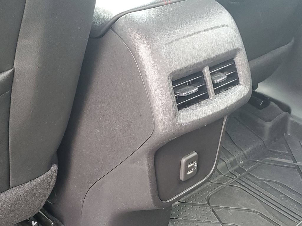Certified 2024 Chevrolet Equinox RS w/ LPO, Floor Liner Package FWD image 31