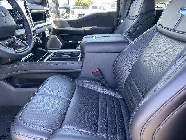 New 2026 Ford F250 Platinum AWD/4WD image 23